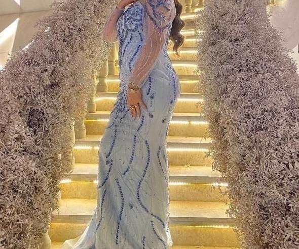 عکس لباس مجلسی زنانه دیوار شیراز