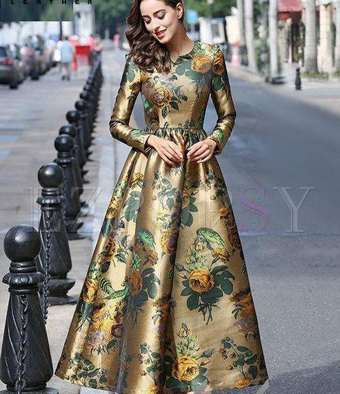 عکس لباس مجلسی زنانه آستین دار بلند
