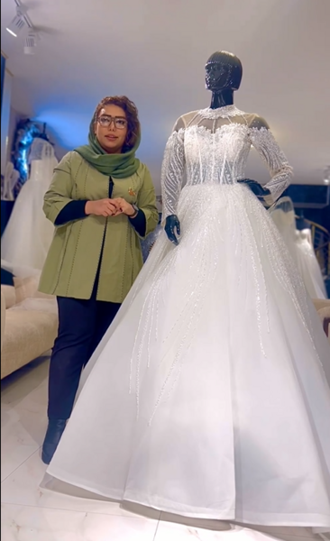عکس لباس مجلسی زنانه اجاره ای در اصفهان
