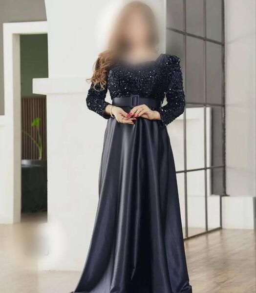 عکس لباس مجلسی بلند شیک مشکی