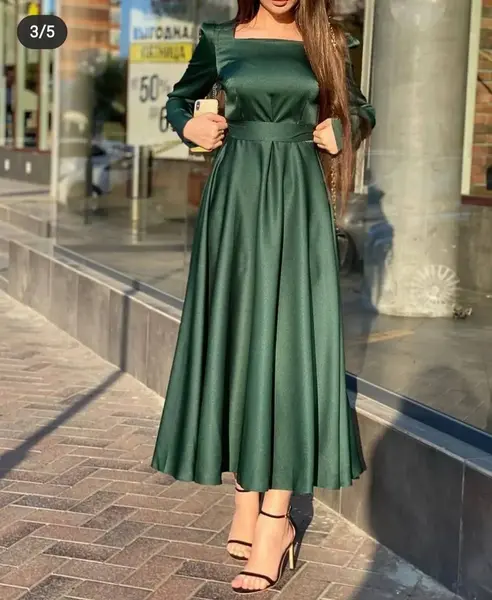 عکس لباس مجلسی بلند شیک ساتن
