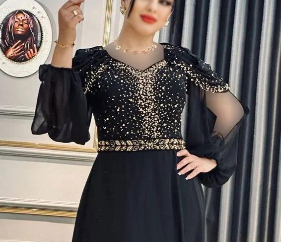 عکس مدل لباس مجلسی شیک با پارچه حریر گلدار
