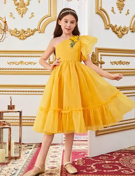 عکس مدل لباس مجلسی دخترانه زرد