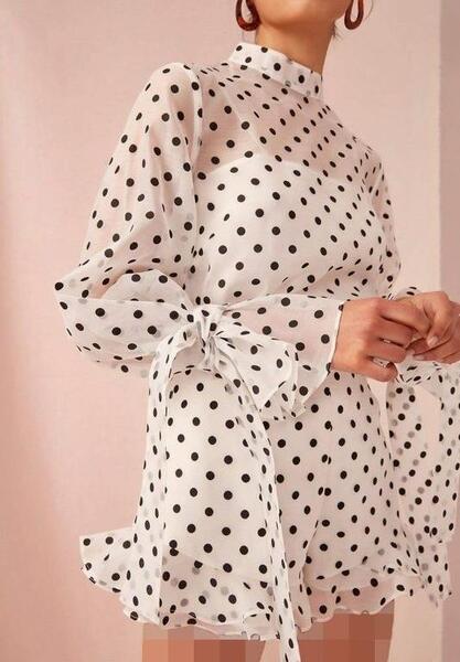 عکس لباس مجلسی دخترانه با پارچه خال خالی