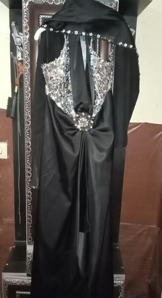 عکس لباس مجلسی دیوار فردیس کرج