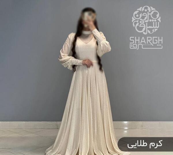 عکس لباس مجلسی طلایی پوشیده