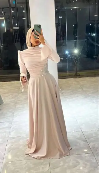 عکس مدل لباس مجلسی آستین صدفی