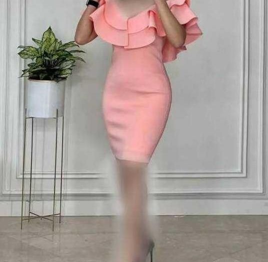 عکس لباس مجلسی دخترانه صورتی جیغ