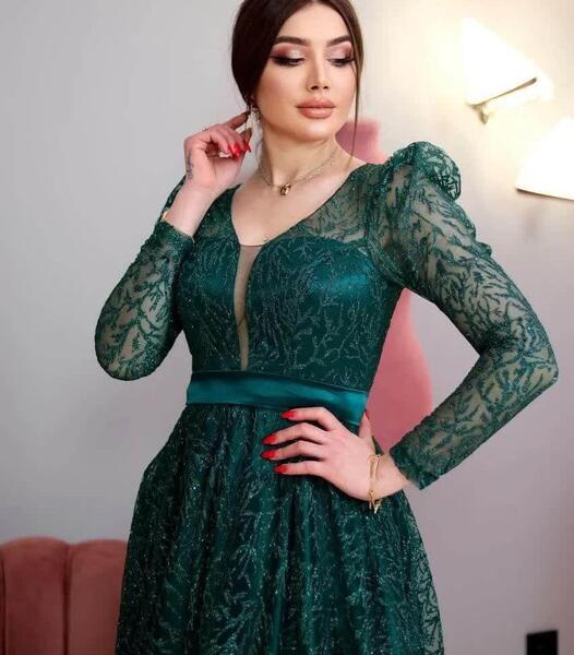 عکس لباس مجلسی زنانه سبز زمردی