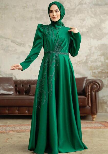 عکس لباس مجلسی زنانه سبز زمردی