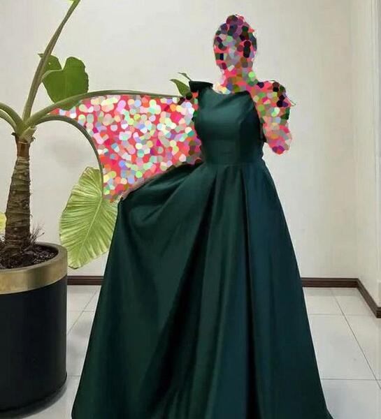 عکس لباس مجلسی سبز زمردی