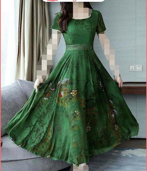 عکس لباس مجلسی دخترانه بلند ساده