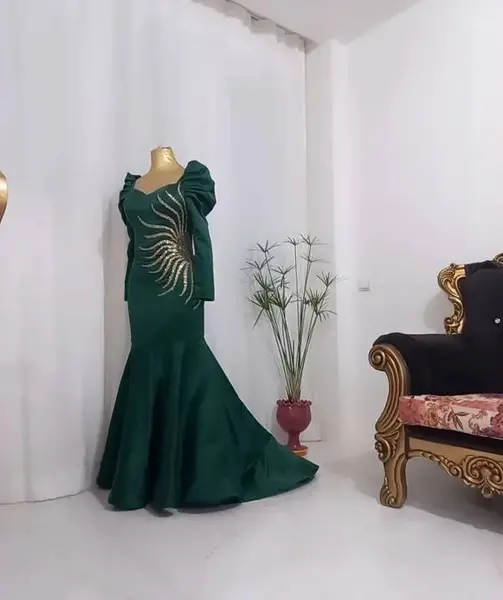 عکس لباس مجلسی واسه حنابندون