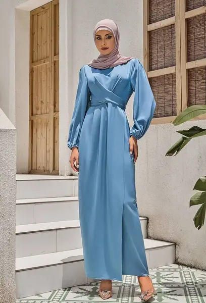 عکس لباس مجلسی زنانه آبی روشن