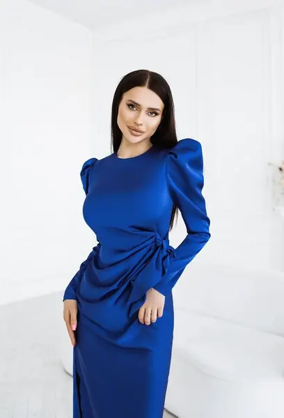 عکس لباس مجلسی زنانه آبی روشن