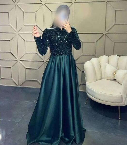 عکس لباس مجلسی آستین بلند ساتن