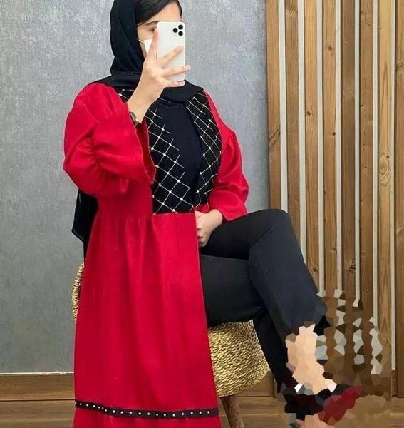 عکس مدل مانتو قرمز مشکی
