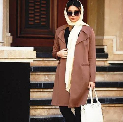 عکس مدل مانتو قهوه ای سوخته