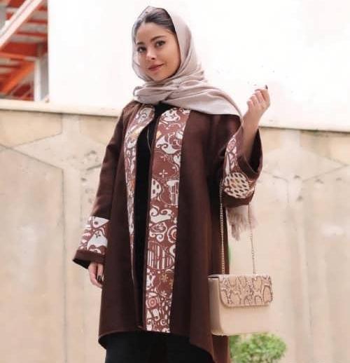 عکس مدل مانتو قهوه ای روشن