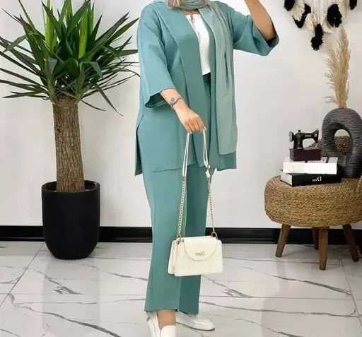 عکس مدل ست مانتو شلوار اسپرت دخترانه