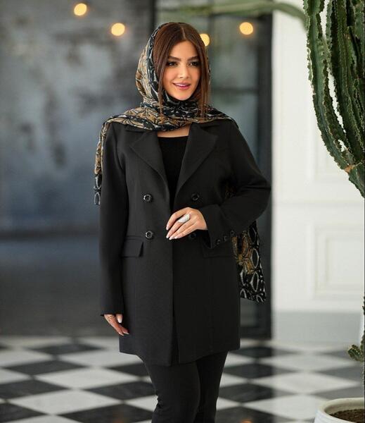 عکس مدل مانتو کوتاه اسپرت ۱۴۰۳