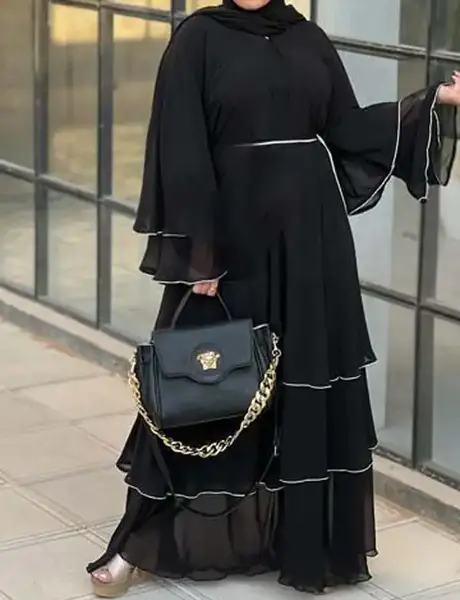 عکس مدل مانتو کرپ حریر جلو بسته