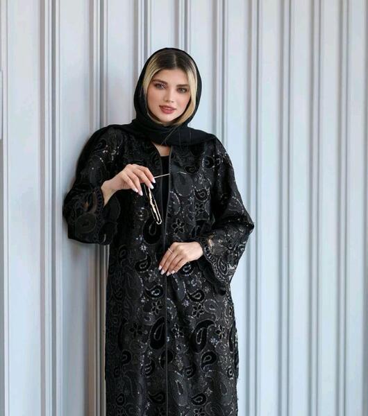 عکس مدل مانتو کرپ مشکی مجلسی