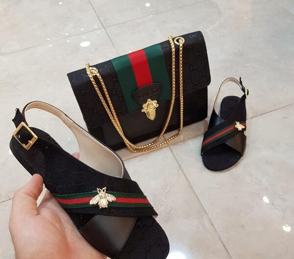 عکس ست کیف و کفش مجلسی مشکی دخترانه