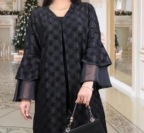 عکس مدل مانتو گیپور مشکی مجلسی زنانه