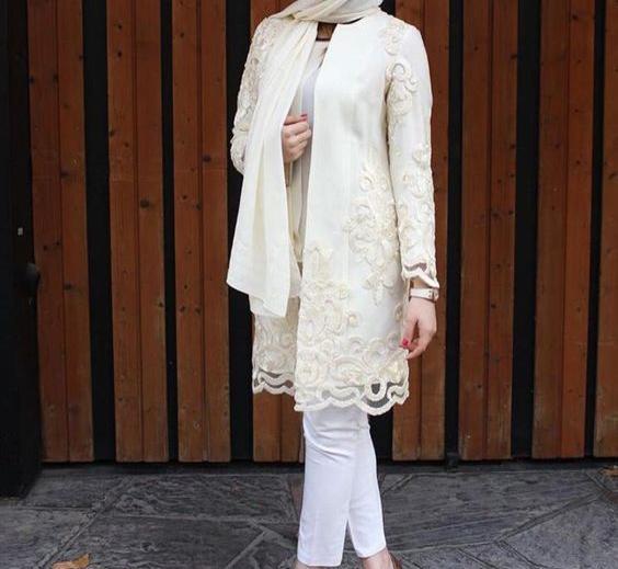 عکس مدل مانتو گیپور مشکی مجلسی زنانه