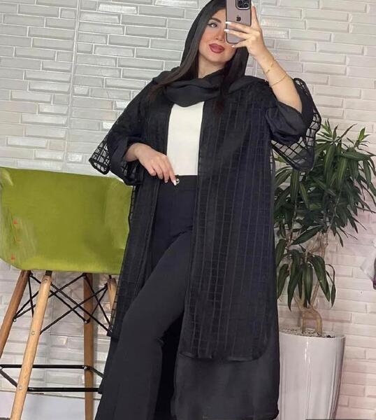 عکس مدل مانتو گیپور مشکی بلند