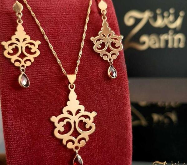 دانلود عکس نیم ست طلا دخترانه