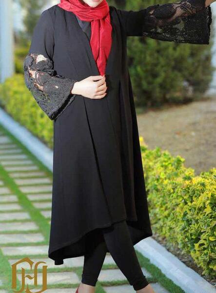 عکس مدل مانتو مجلسی بلند مشکی جلو باز