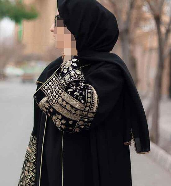 عکس مدل مانتو مشکی جدید ۱۴۰۳