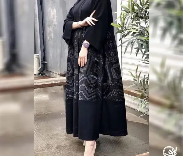 عکس مدل مانتو مشکی ترکیبی مجلسی