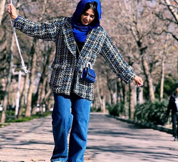 عکس مدل مانتو دخترانه با شلوار بگ