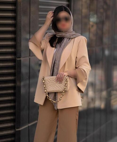 عکس مدل مانتو دخترانه با یقه آرشال