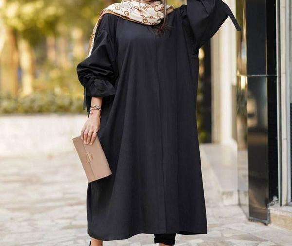 عکس اینستاگرام دخترانه مدل مانتو مشکی ساده و شیک