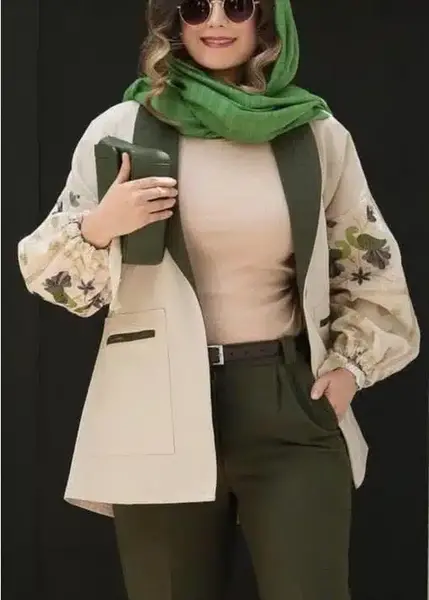 عکس مدل مانتو 1403 لاکچری دخترانه شیک