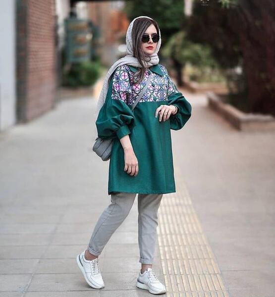 عکس مدل مانتو دخترانه با پارچه نخی گلدار