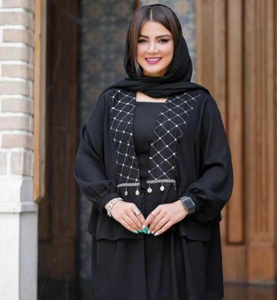 عکس مدل مانتو دخترانه کوتاه مشکی برای محرم