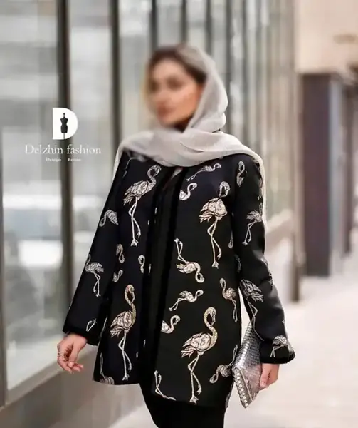 عکس مدل مانتو دخترانه پارچه طرح دار