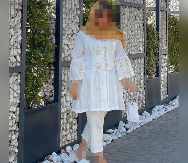عکس مدل مانتو دخترانه رنگ سفید