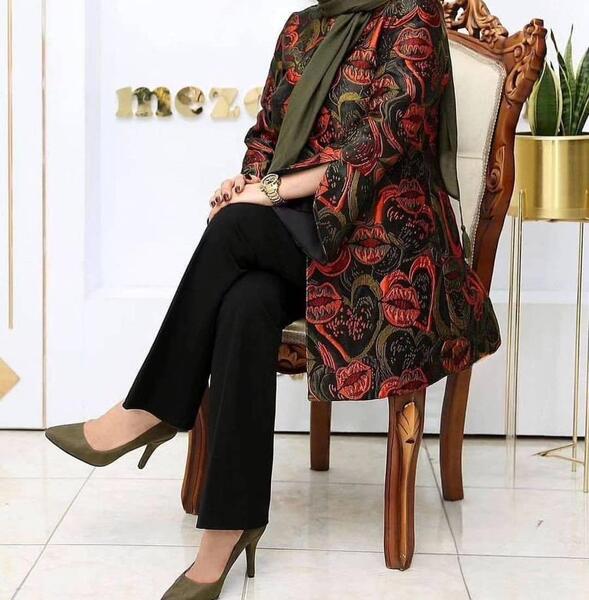 عکس مدل مانتو دخترانه شیک و ساده