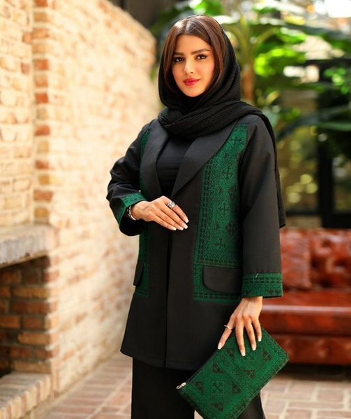 عکس مدل مانتو دخترانه با خرج کار سنتی