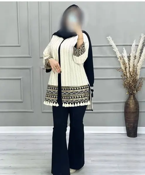 عکس مدل مانتو دخترانه با خرج کار سنتی