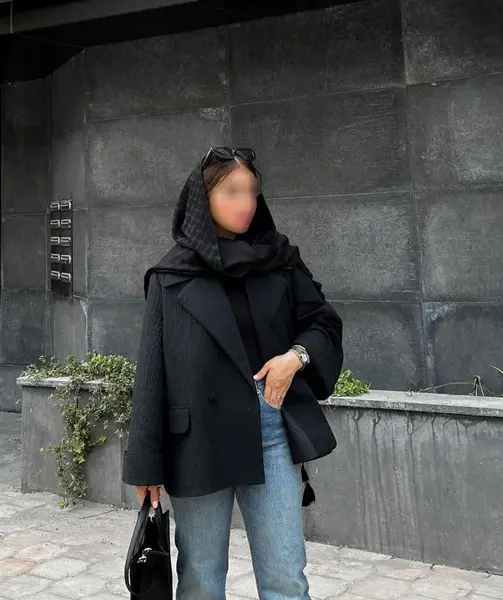 عکس مدل مانتو ژاکارد مشکی دخترانه