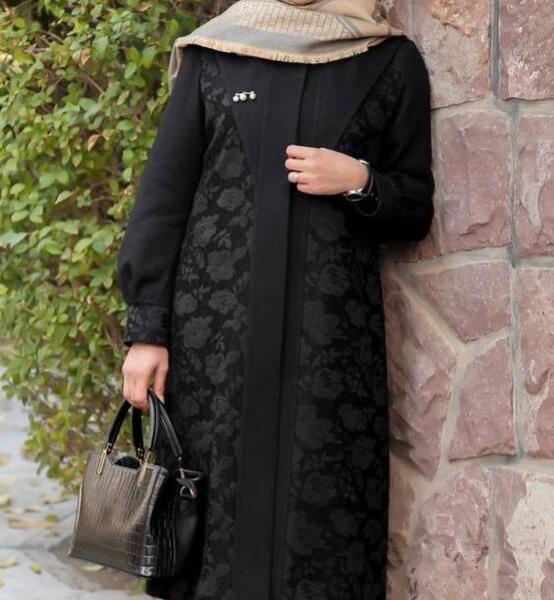 عکس مدل مانتو ژاکارد مشکی دخترانه