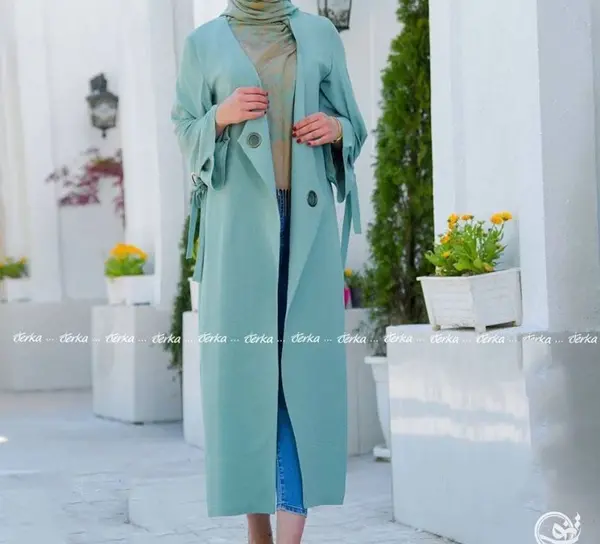 عکس مدل مانتو دخترانه با پارچه ابر و بادی