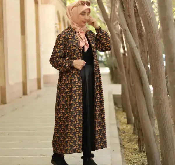 عکس مدل مانتو جلو باز بلند